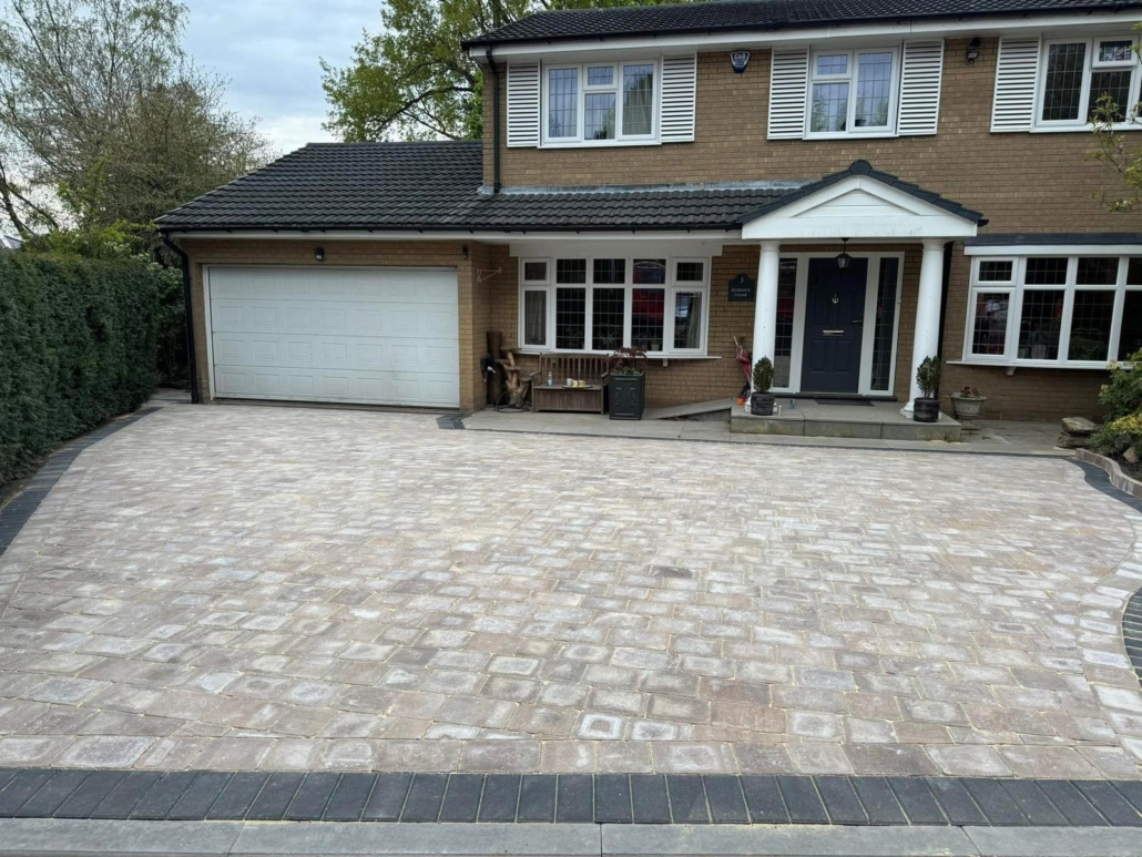 WhatsApp Image 2025-09-29 at 09.59.14 (1)